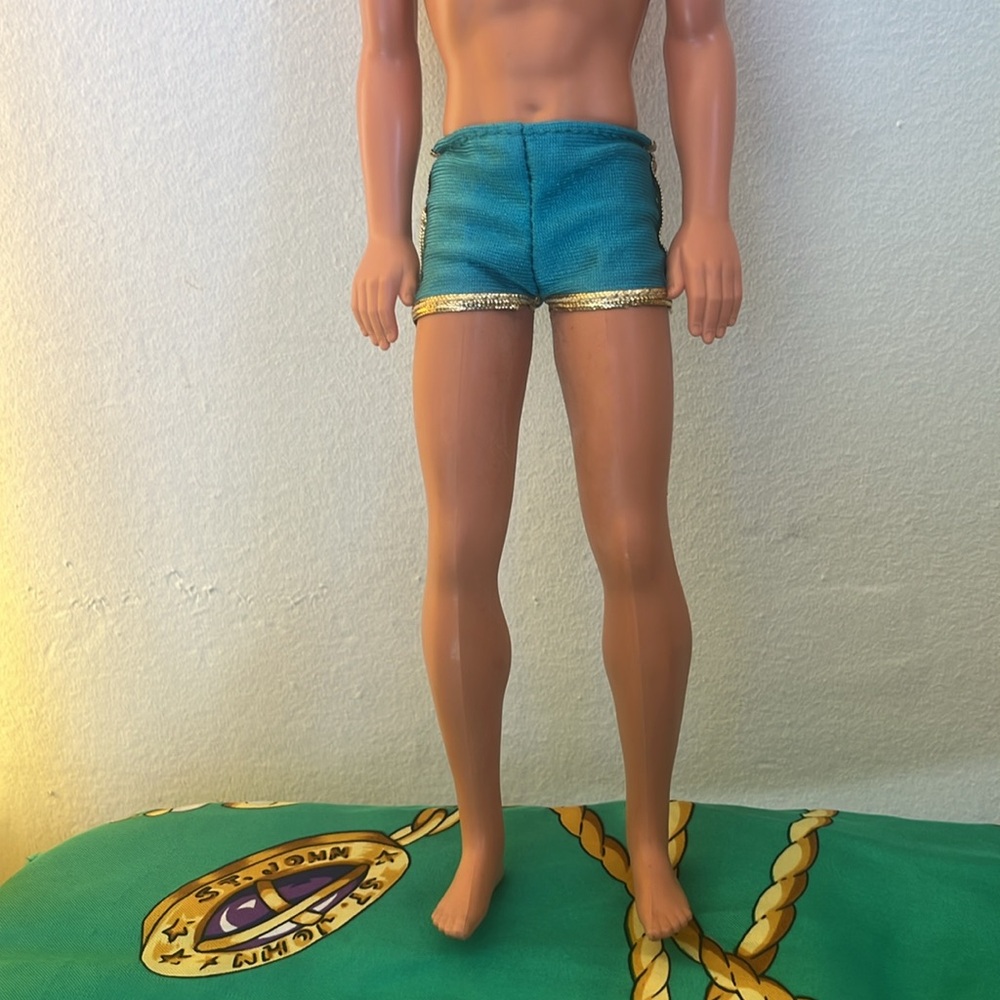 Barbie - Picture 7 of 10